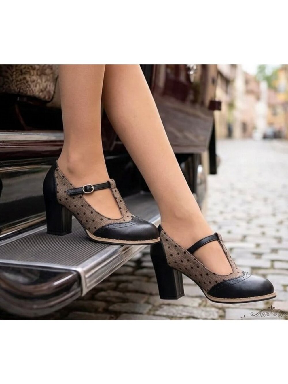 Retro Vintage Spectator T-Strap Mary Jane Pin-up Pumps Polka Dot Block Heel Shoe